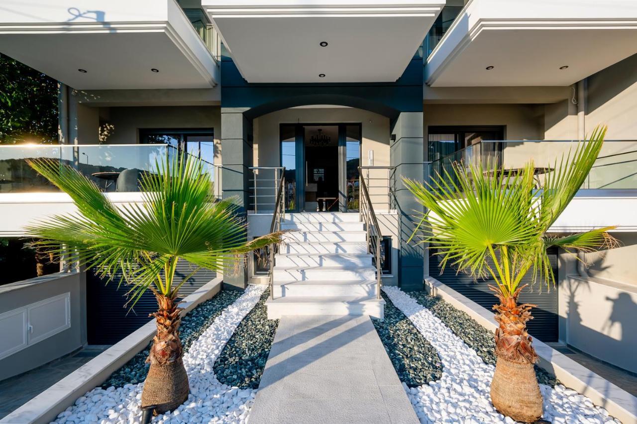 Blue Wave Luxury Suites Nea Iraklitsa Exteriér fotografie