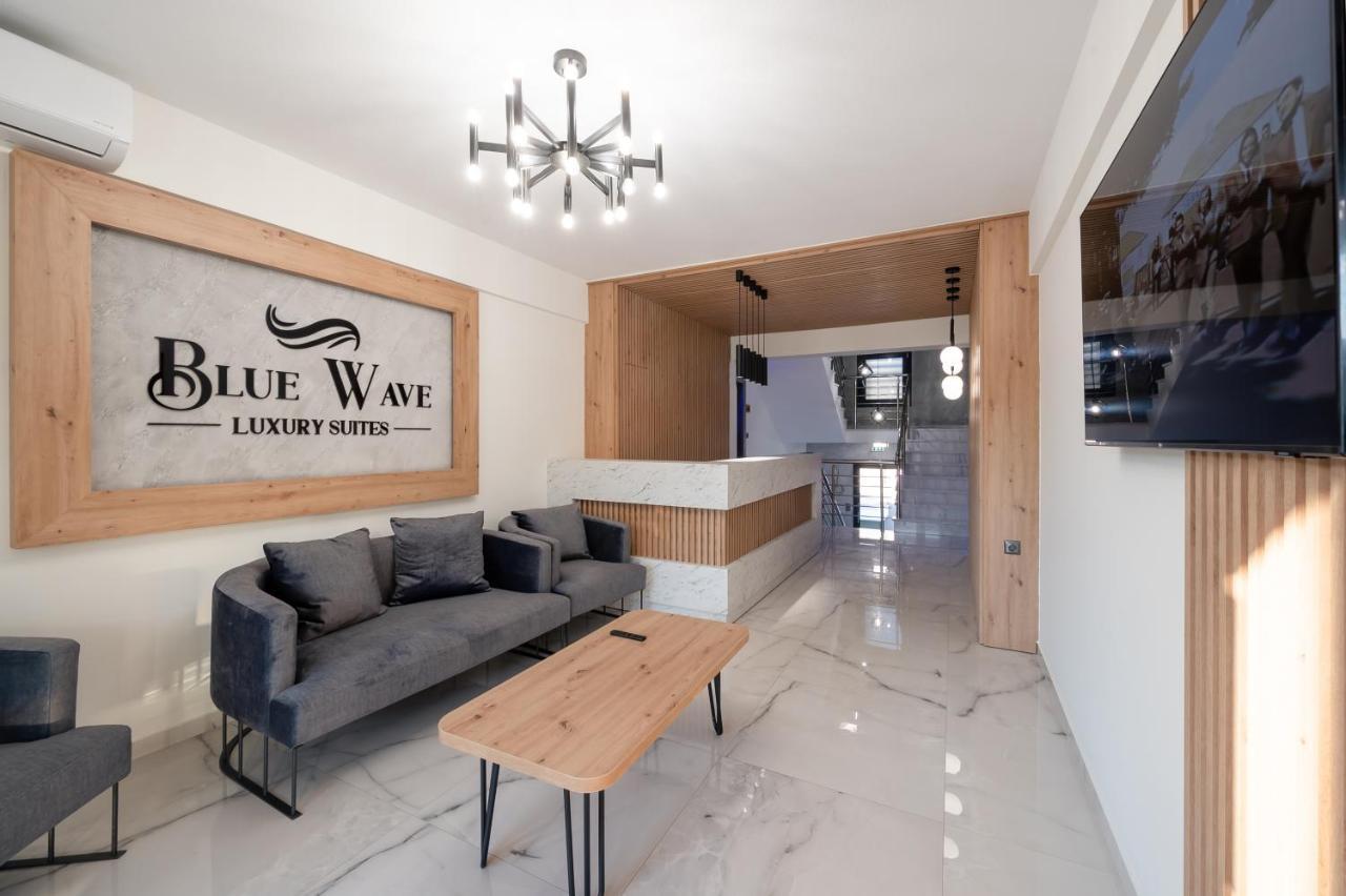 Blue Wave Luxury Suites Nea Iraklitsa Exteriér fotografie