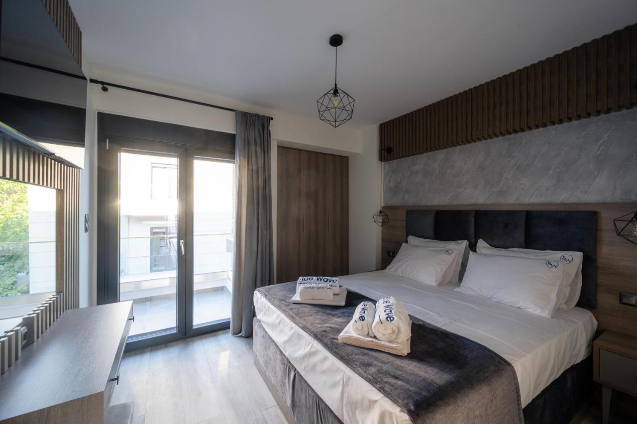 Blue Wave Luxury Suites Nea Iraklitsa Exteriér fotografie