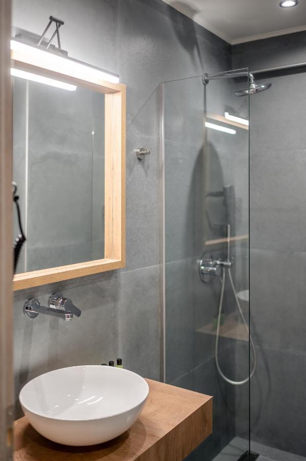 Blue Wave Luxury Suites Nea Iraklitsa Exteriér fotografie