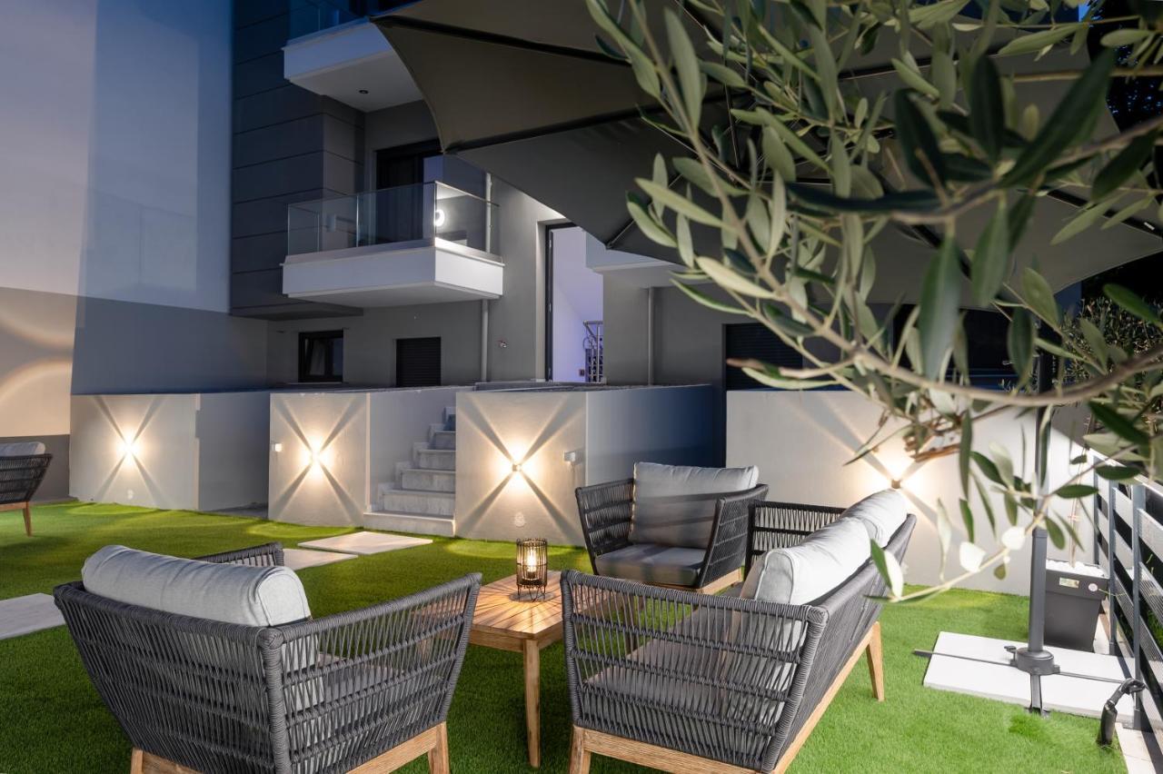 Blue Wave Luxury Suites Nea Iraklitsa Exteriér fotografie