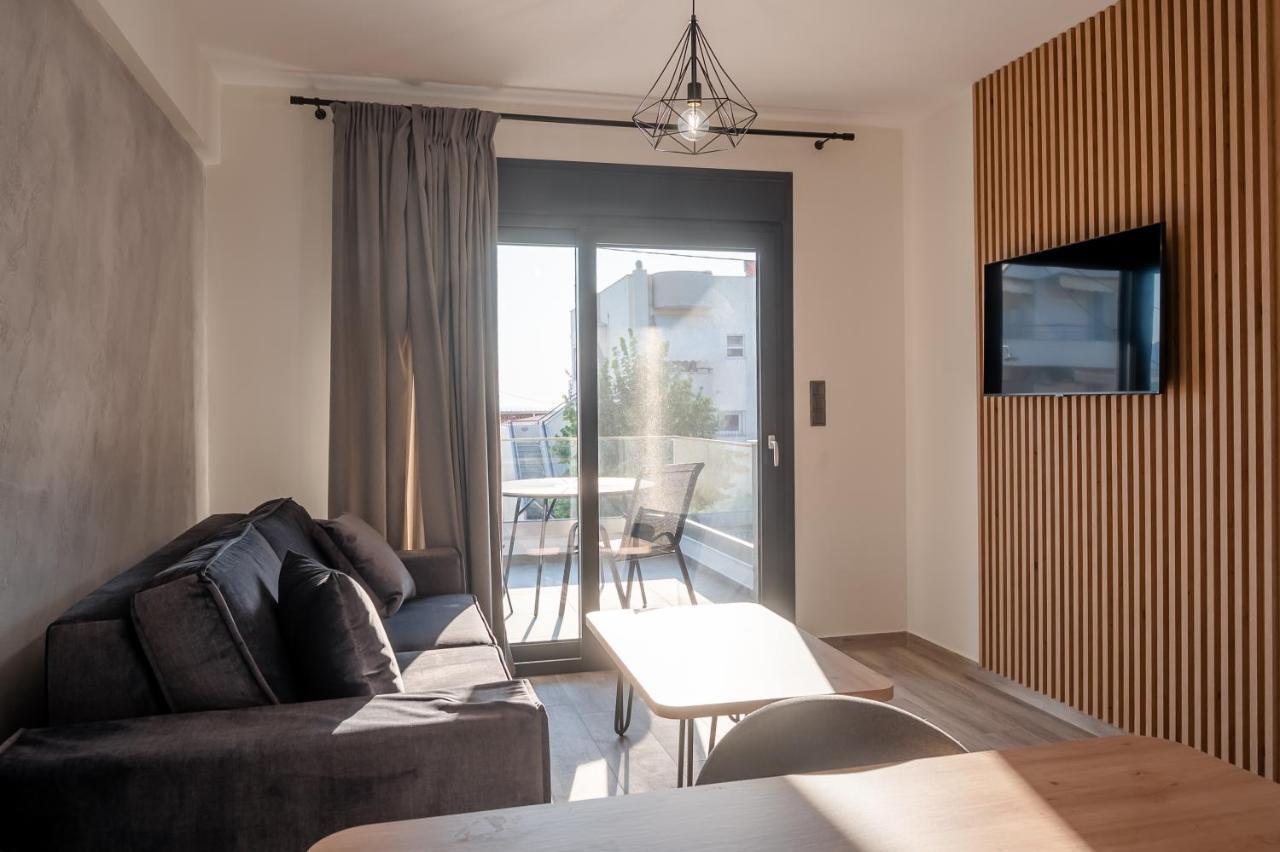 Blue Wave Luxury Suites Nea Iraklitsa Exteriér fotografie
